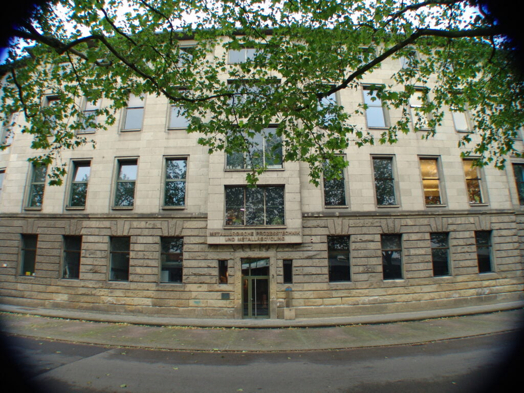Building of the IME